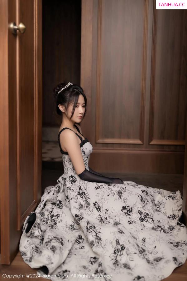 鱼子酱fish  [XiuRen]高清写真图 2024.02.19 No.8109 鱼子酱Fish 生日主题第9张图片